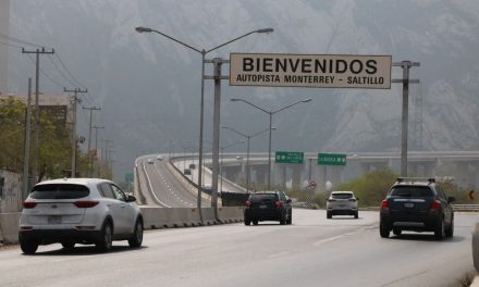 Autopista Saltillo-Monterrey sufre incremento; pasa de 121 a 130 pesos para vehículos