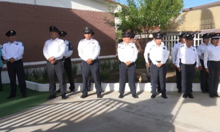 Buscan egresar mes con mes nuevos policías en Saltillo