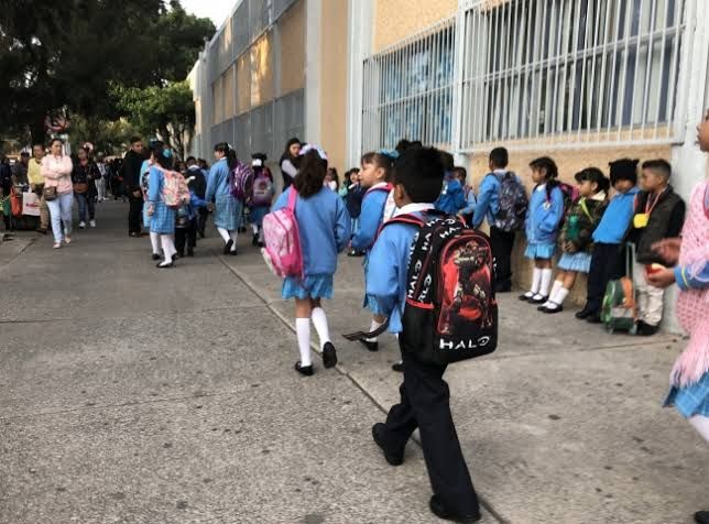 Tras descanso, regresan a clases 34 mil alumnos a clases en Acuña