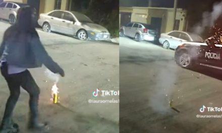 Video: Mujer prende cohete en Hermosillo… y cae sobre una patrulla que iba pasando
