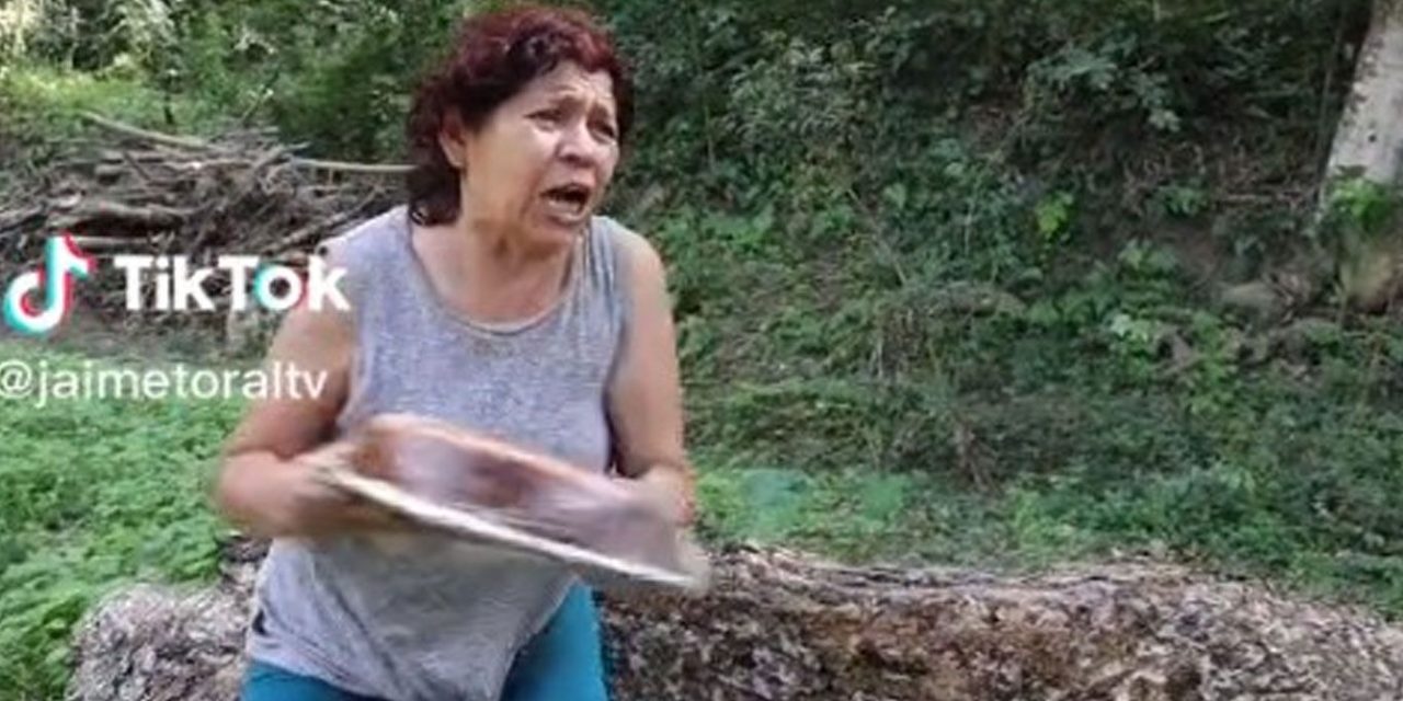‘Doña Lety’ desprecia y avienta rosca de Reyes, ‘a mi no me gusta’, dice