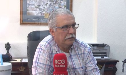Promueven titulación exprés de egresados de la UAdeC, a menor costo