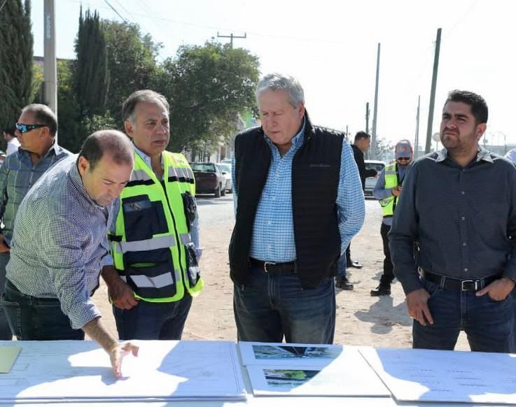 Chema Fraustro destaca beneficio de obra en Otilio, en Saltillo