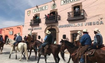 Presentan edición XXVI de la cabalgata Viesca-Parras