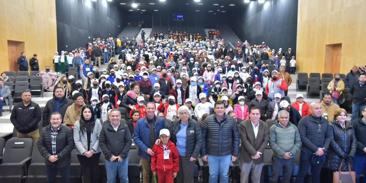 DIF Acuña lleva conferencias a jóvenes