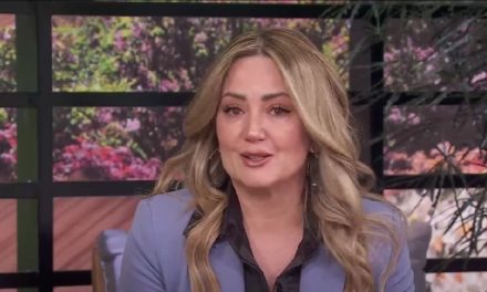 Andrea Legarreta rompe en llanto en vivo en programa Hoy, por la separación con Erick Rubín (Video)