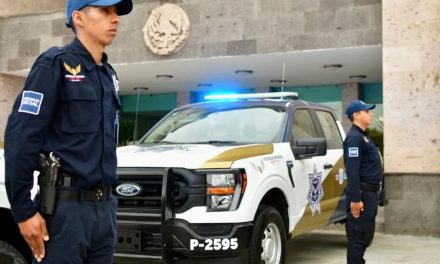 Policía de Piedras Negras recibe patrullas equipadas