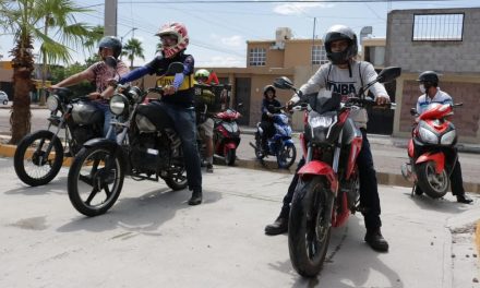 Capacitan a motociclistas para prevenir accidentes