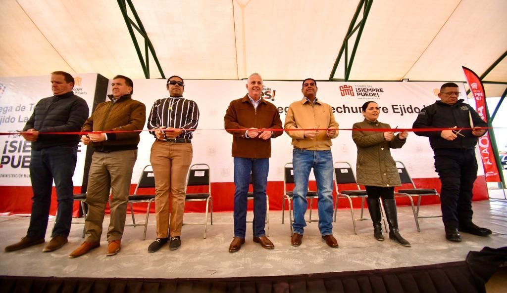 Entregan techumbre en ejido La Unión