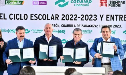 Dan inicio al ciclo escolar en el CONALEP en Torreón