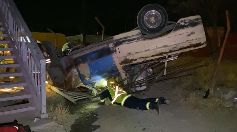 Cae en arroyo y termina prensado en colonia Guayulera de Saltillo