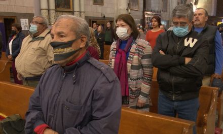 Saltillenses acuden a imposición de ceniza; celebran inicio de temporada de cuaresma