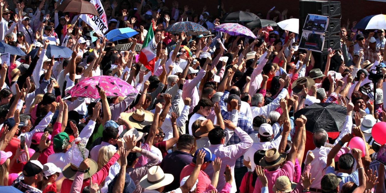 Miles de coahuilenses marcha por defensa del INE