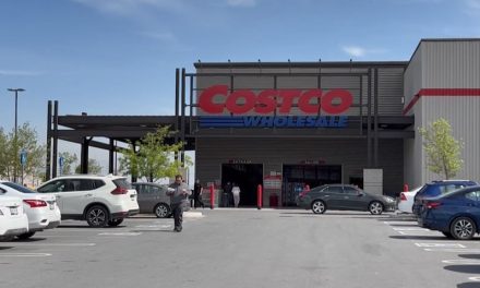 Llegaría cadena Costco a Torreón: gobernador Miguel Riquelme gestiona inversión
