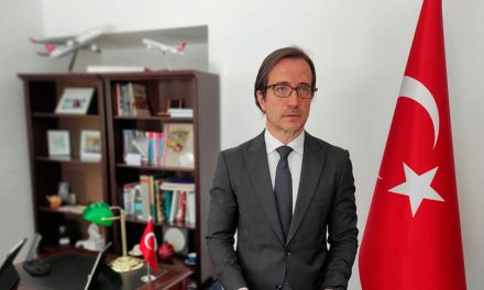Embajador de Turquía pide apoyo de los mexicanos ante la tragedia que vive su país