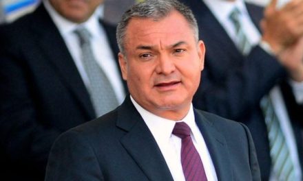 UIF revela la red de corrupción de García Luna con un daño al erario público de más de 745 mdd