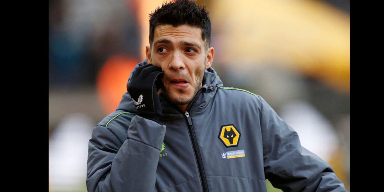 Raúl Jiménez no pudo evitar la derrota del Wolverhampton en la Premier