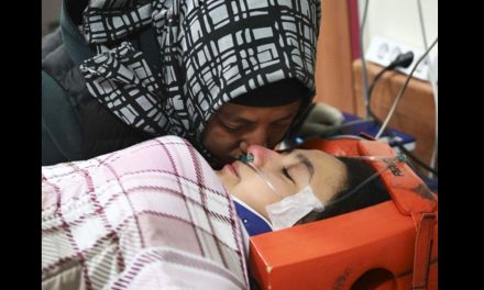 Joven es rescatada a 10 días del terremoto en Turquía