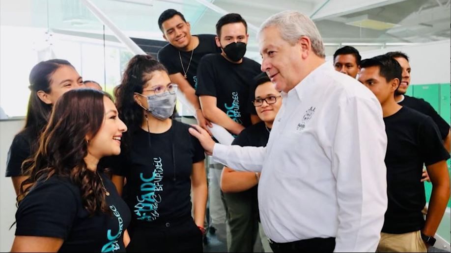 Invitan a jóvenes a realizar prácticas o servicio social en Saltillo