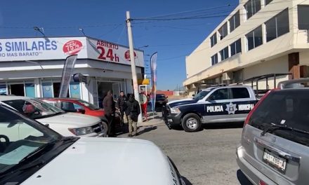 Hombre muere antes de llegar a consulta en Saltillo
