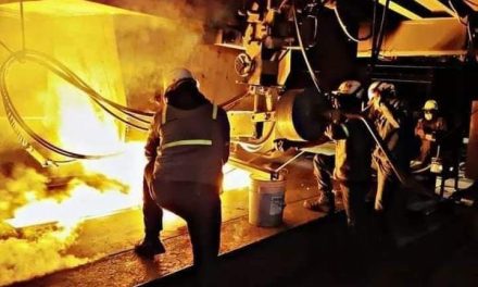 De nuevo, obreros de AHMSA se quedan sin cobrar