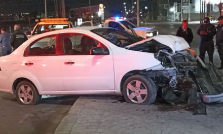 Saltillo: Le salio peor el haber escapado; huyó de un choque, pero sufrió otro