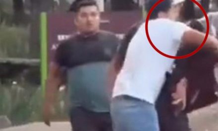 Video: Policía se viste de héroe y enfrenta a 3 delincuentes en la CDMX