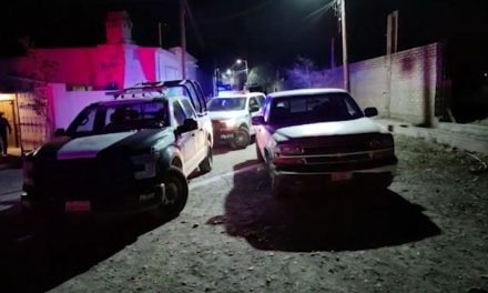 Riña de pareja causa movilización en Parras de la Fuente