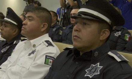 Certifica FGE a policías municipales de Coahuila