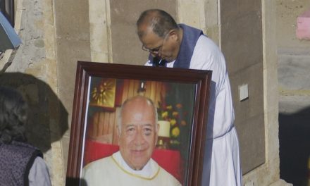 Celebran 90 aniversario del Padre José Luis del Río; dejó huella imborrable en la Parroquia del Ojo de Agua en Saltillo