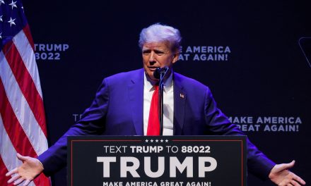 Imputan a Trump en ‘caso Stormy Daniels’: es el primer expresidente con cargos criminales