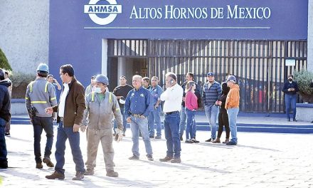 Falta de luz en AHMSA  afecta pago a obreros