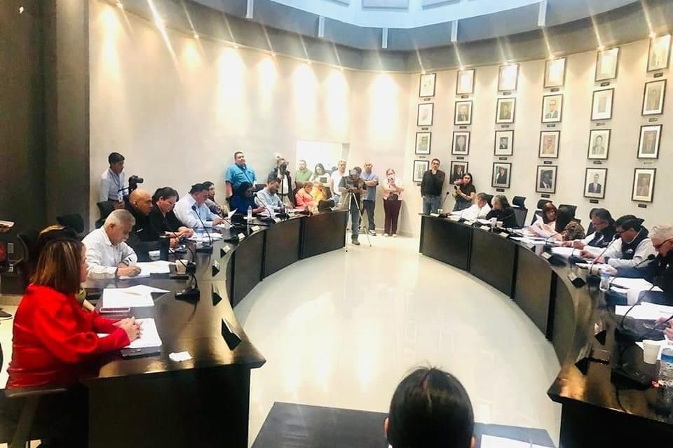 Cabildo aprueba predio para construir escuela en Acuña
