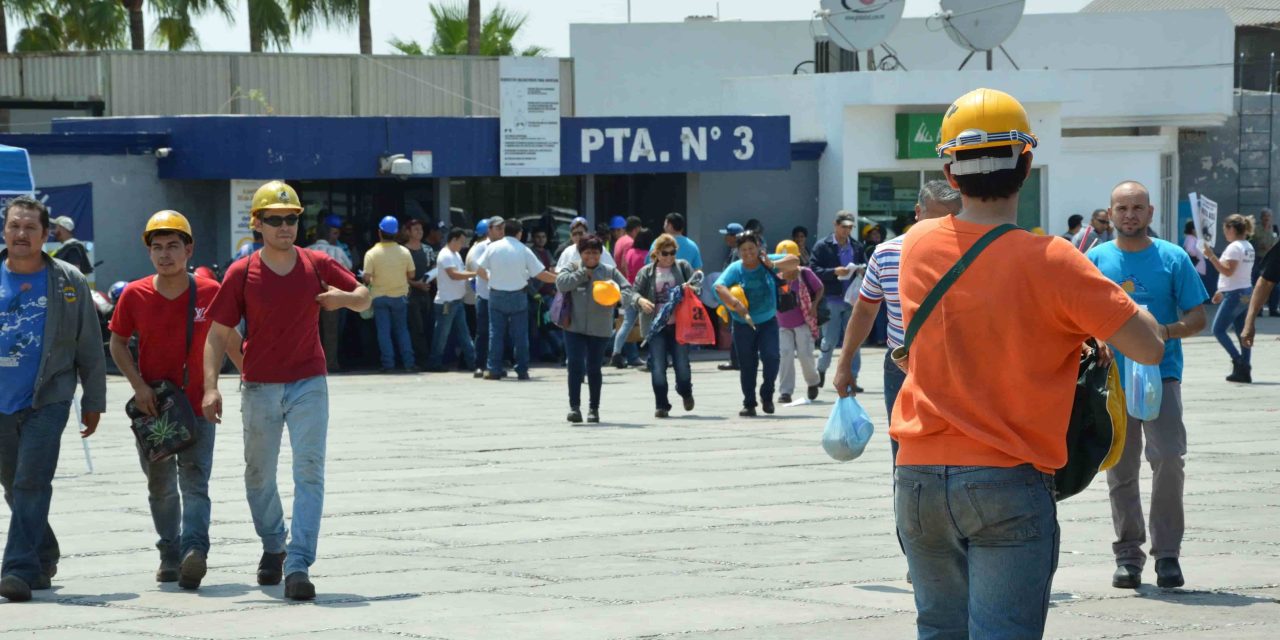 Sindicato Minero pone en aprietos a AHMSA