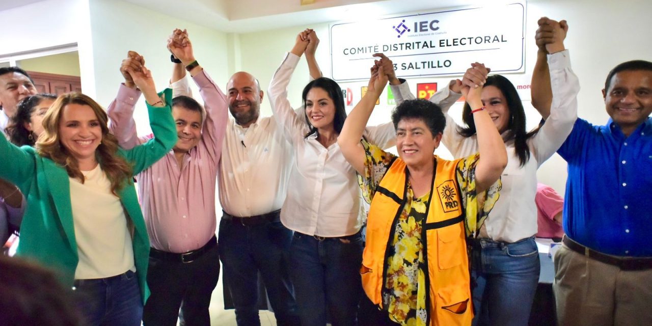 Se registra Luz Elena Morales para contender por Distrito 13 en Saltillo