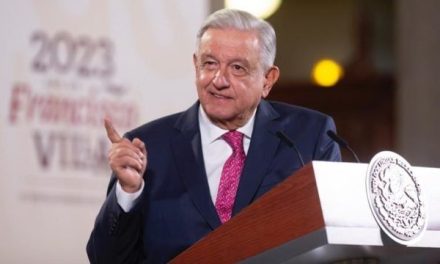Anuncia Obrador acuerdo para evitar una invasión estadounidense