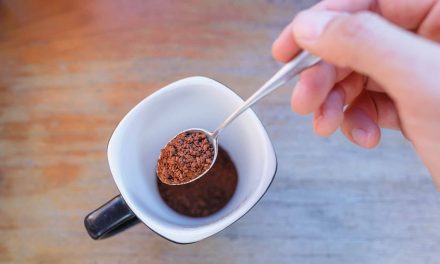 Esta es la lista de marcas de café soluble que la Profeco no te recomienda consumir
