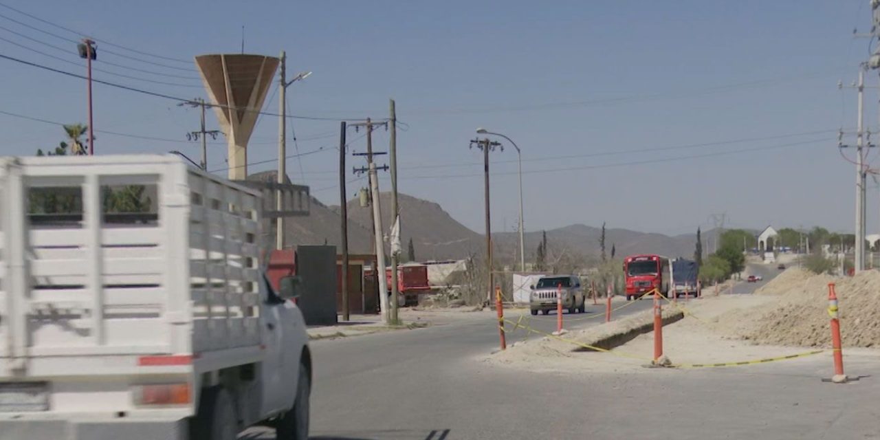 Por introducción de drenaje, hay cierre temporal de calles en Ramos Arizpe