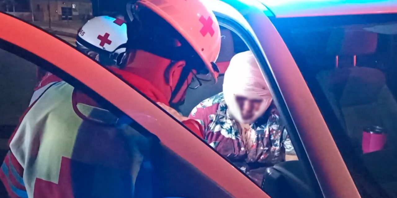 Saltillo: grave tras abrirse la cabeza, ebrio sufrió volcadura y acabó lesionado
