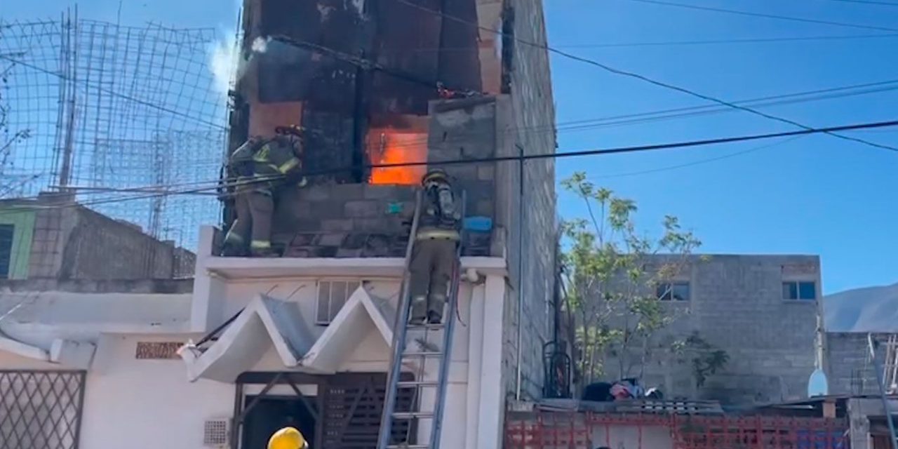 Falla en lavadora provocó incendio en la colonia 15 de Septiembre de Saltillo