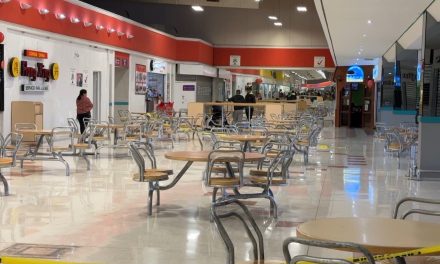 Saltillo: Hombre se infarta y pierde la vida en restaurante cuando comía