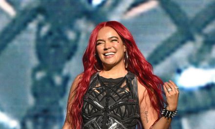 Karol G anuncia que se retira de los escenarios