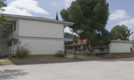 Mantienen en su puesto a maestro acosador del Ateneo Fuente de Ramos Arizpe