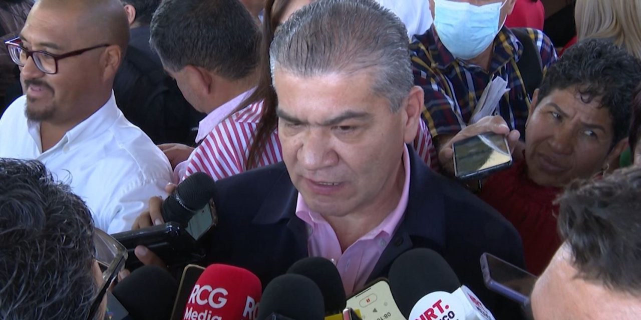 Riquelme llama a no magnificar separación de Osorio en el Senado
