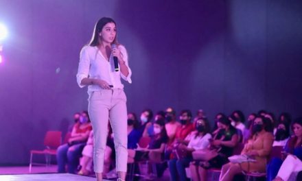 ‘Más Allá del Rosa’: traerá Jessica Fernández charla a Saltillo