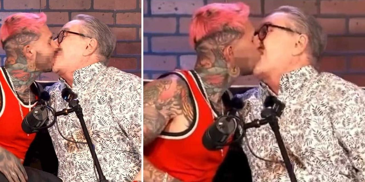 ¡Tremendo beso! Pedro Sola besa a youtuber durante un podcast (video)