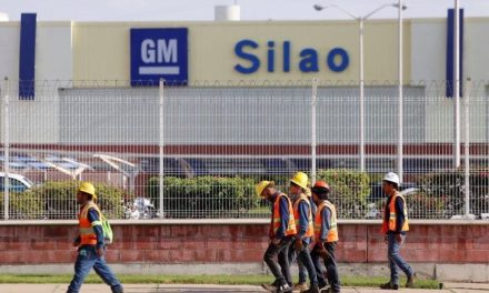 Sindicato de General Motors consigue aumento del 10% para sus trabajadores en Silao