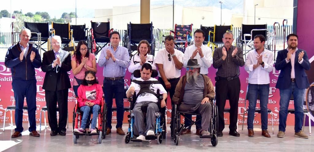 Entrega DIF Saltillo aparatos ortopédicos