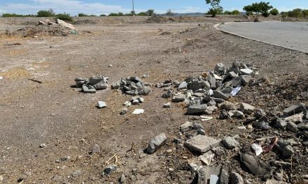 Llaman a retirar escombros del Cañón del Indio en Torreón