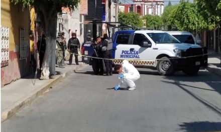 Dos niñas y su abuelita fueron asesinadas mientras dormían en su casa en Guanajuato